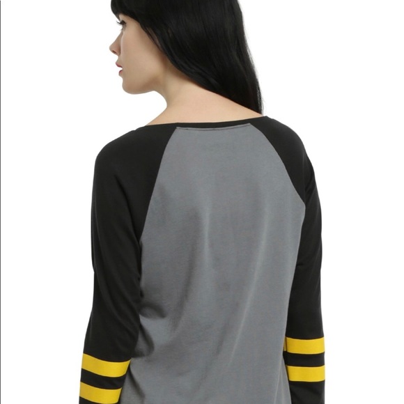 Harry Potter Hufflepuff Quidditch Raglan - Picture 3 of 4